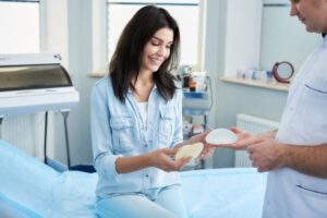 Which is the best size & type of breast implants? - Hyundai Aesthetics Blog